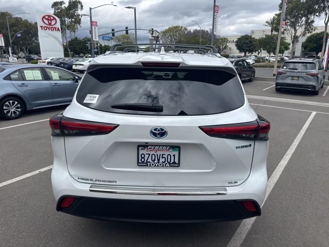 2022 Toyota Highlander Hybrid XLE