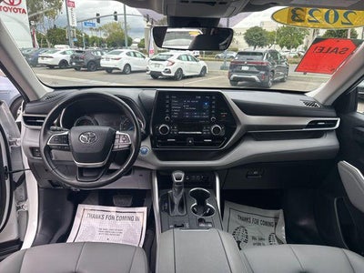 2022 Toyota HIGHLANDER HYBRD XLE
