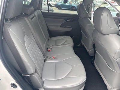 2022 Toyota HIGHLANDER HYBRD XLE