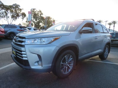 2019 Toyota HIGHLANDER XLE