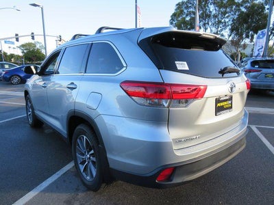 2019 Toyota HIGHLANDER XLE