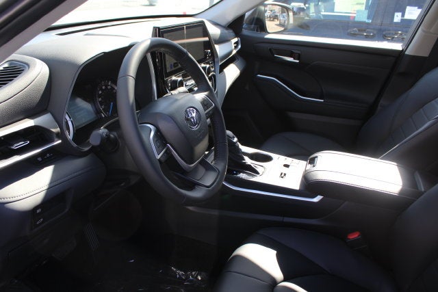 2026 Toyota Highlander Hybrid XLE