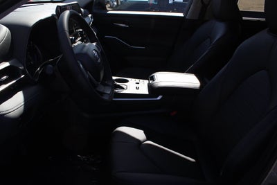 2026 Toyota Highlander Hybrid XLE