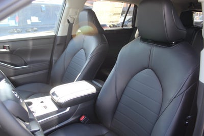 2026 Toyota Highlander Hybrid XLE