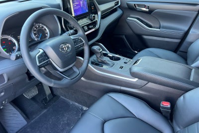 2026 Toyota Highlander XLE
