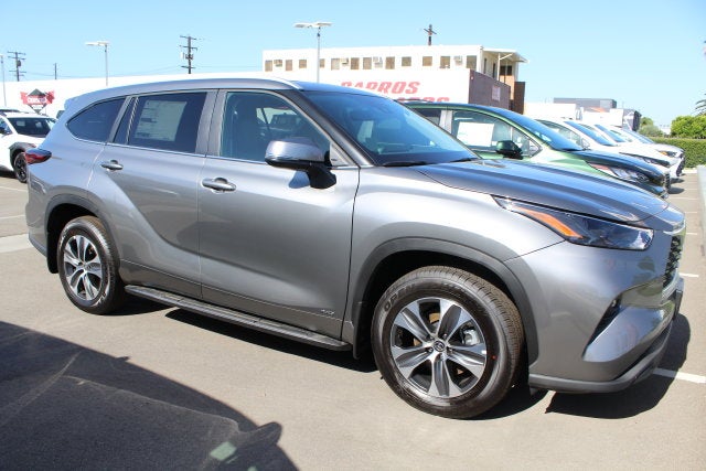2026 Toyota Highlander Hybrid XLE