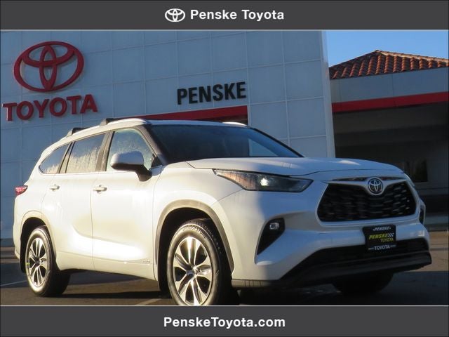 2026 Toyota Highlander Hybrid