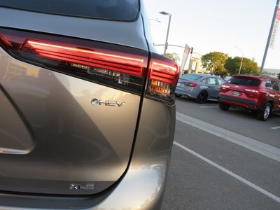 2026 Toyota Highlander Hybrid Hybrid XLE