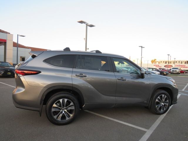 2026 Toyota Highlander Hybrid Hybrid XLE