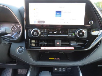 2026 Toyota Highlander Hybrid Hybrid XLE