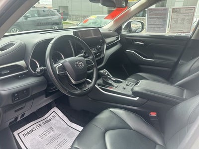 2023 Toyota Highlander XLE