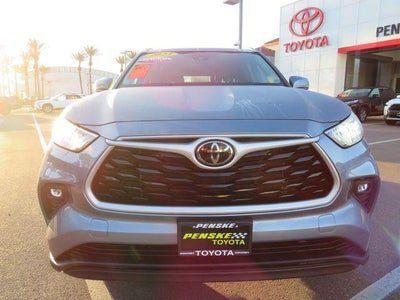2023 Toyota HIGHLANDER XLE