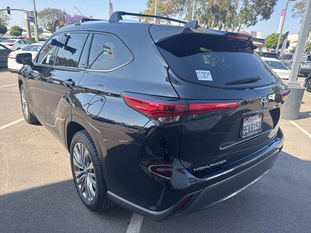 2023 Toyota HIGHLANDER Limited