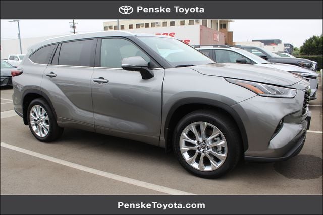 2026 Toyota Highlander Limited