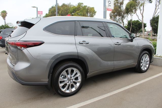 2026 Toyota Highlander Limited