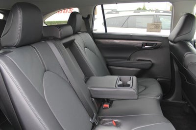 2026 Toyota Highlander Limited