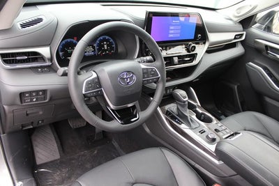 2026 Toyota Highlander Limited