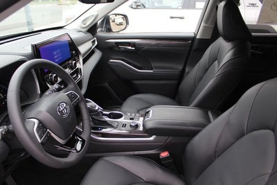 2026 Toyota Highlander Limited
