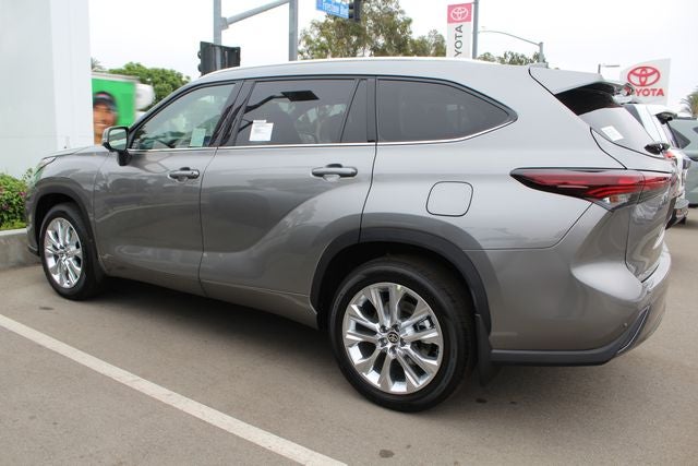 2026 Toyota Highlander Limited