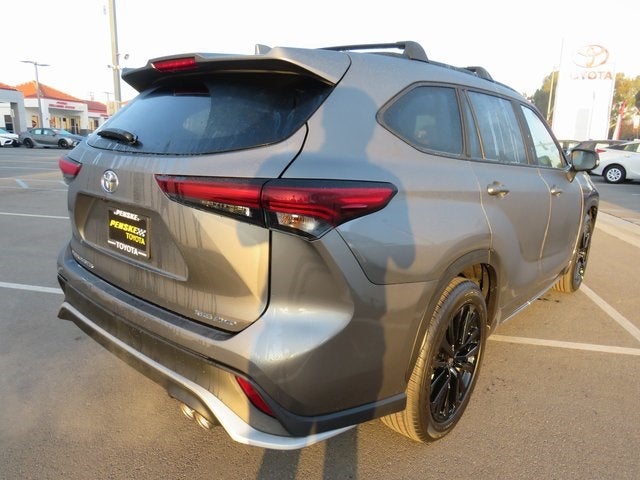 2026 Toyota Highlander XSE