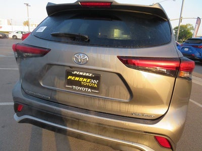 2026 Toyota Highlander XSE
