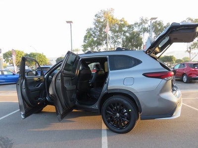 2026 Toyota Highlander XSE