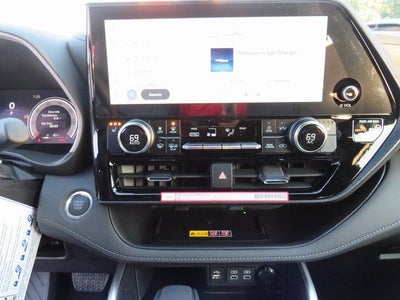 2026 Toyota Highlander XSE