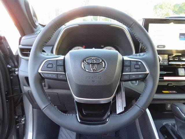 2026 Toyota Highlander XSE