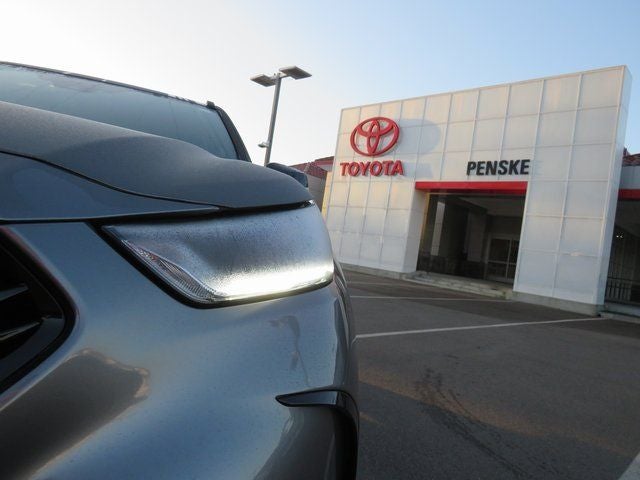 2026 Toyota Highlander XSE