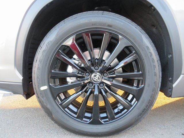 2026 Toyota Highlander XSE