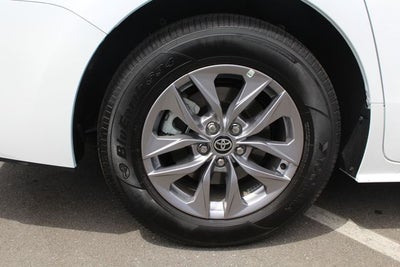 2026 Toyota Sienna LE 8 Passenger