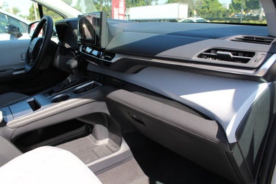 2026 Toyota Sienna LE 8 Passenger