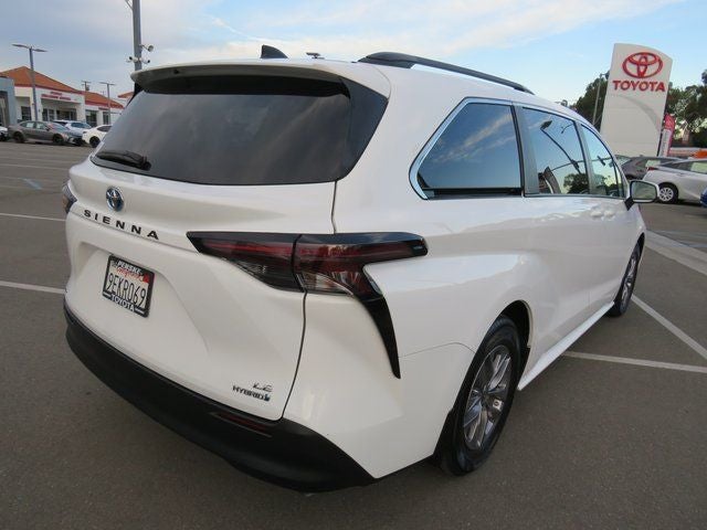 2023 Toyota SIENNA LE AWD LE 8 Passenger