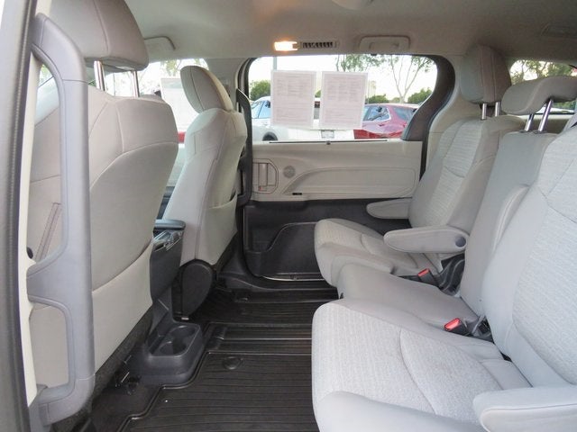 2023 Toyota SIENNA LE AWD LE 8 Passenger