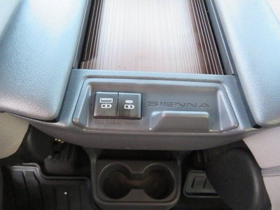 2023 Toyota SIENNA LE AWD LE 8 Passenger