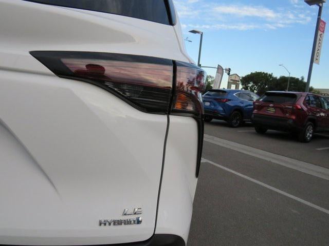 2023 Toyota SIENNA LE AWD LE 8 Passenger