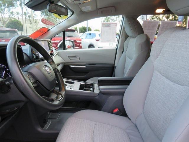 2023 Toyota SIENNA LE AWD LE 8 Passenger