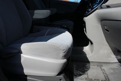 2017 Toyota Sienna LE 8 Passenger