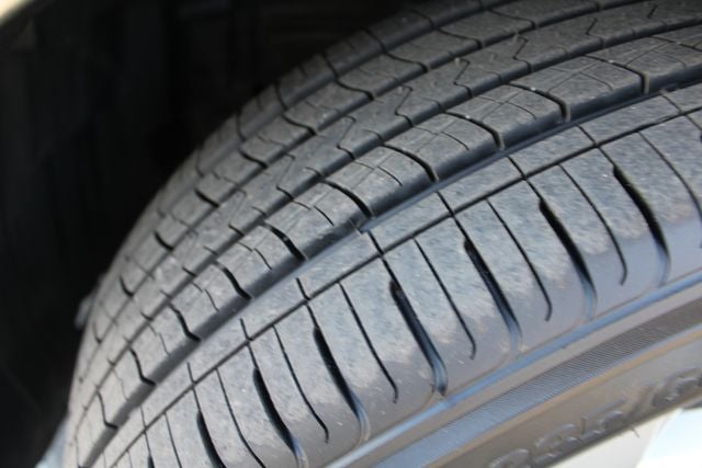 2017 Toyota Sienna LE 8 Passenger
