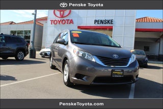 2017 Toyota Sienna LE 8 Passenger