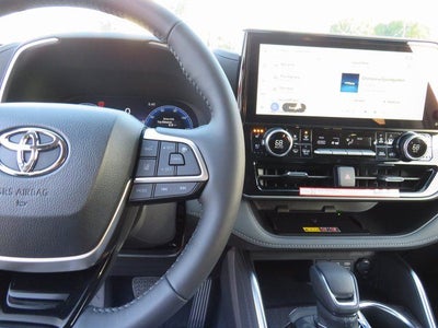2026 Toyota Highlander Hybrid Hybrid Limited