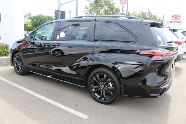 2026 Toyota Sienna XSE