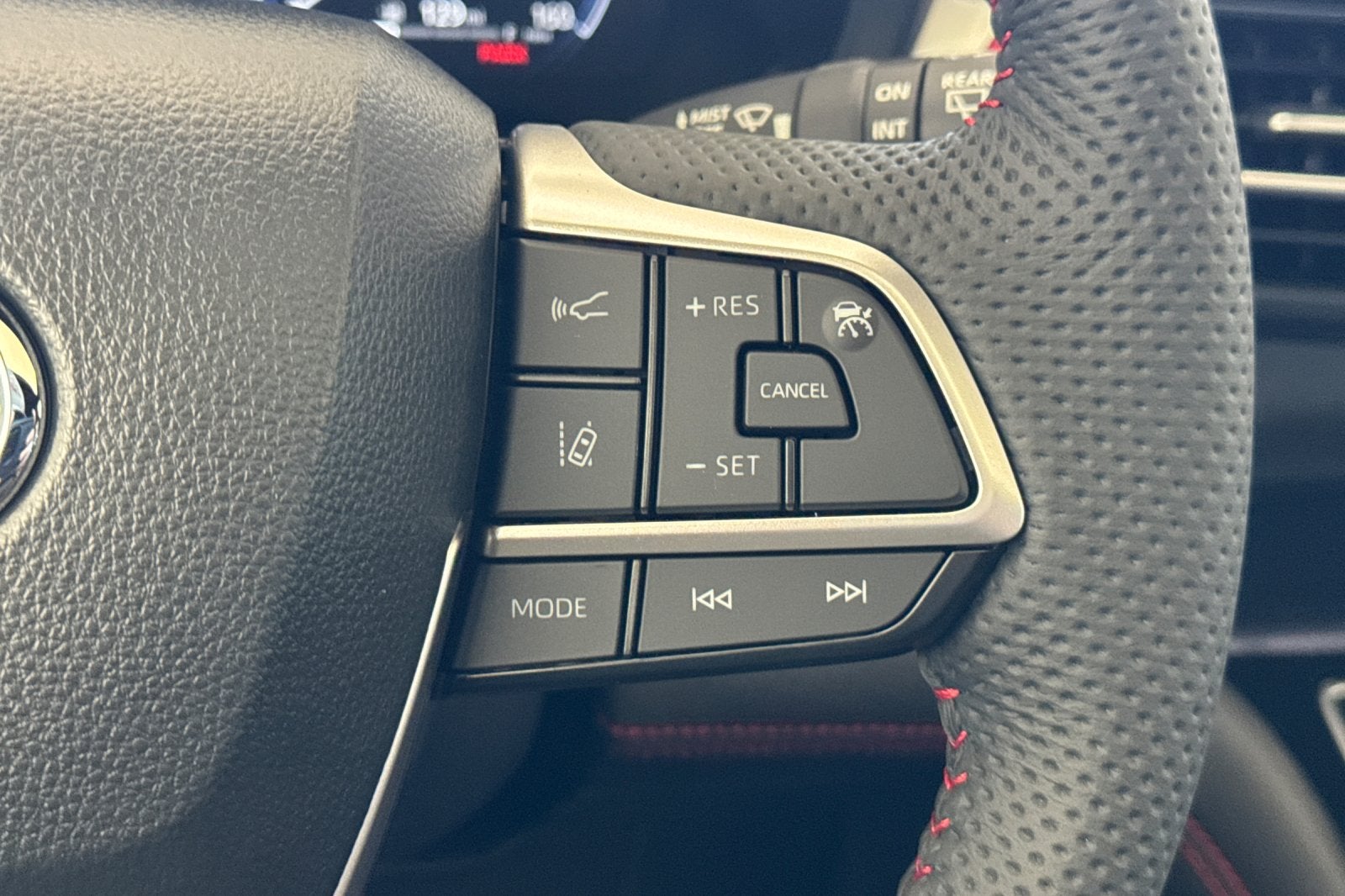 2026 Toyota Sienna XSE 7 Passenger