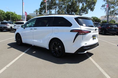 2026 Toyota Sienna XSE 7 Passenger