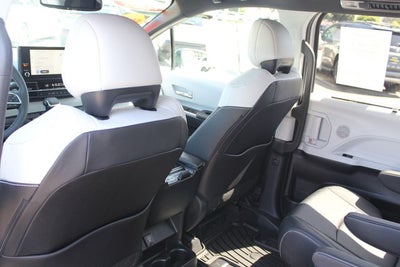 2026 Toyota Sienna XSE 7 Passenger