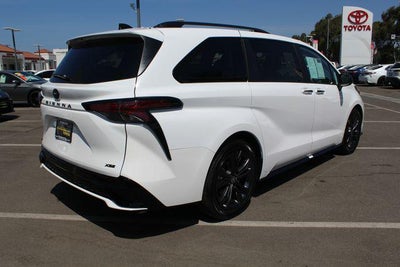 2026 Toyota Sienna XSE 7 Passenger