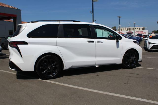 2026 Toyota Sienna XSE 7 Passenger