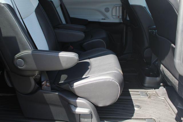 2026 Toyota Sienna XSE 7 Passenger