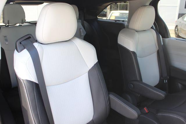 2026 Toyota Sienna XSE 7 Passenger