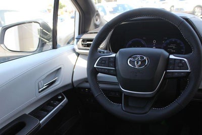 2026 Toyota Sienna XSE 7 Passenger